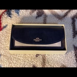 Large Coach Wallet